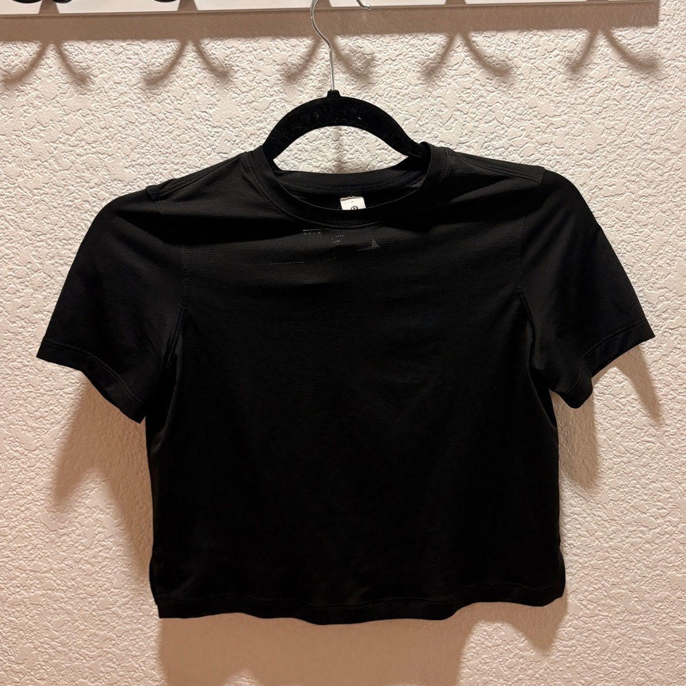 Lululemon Black Ultralight Waist Length Tshirt